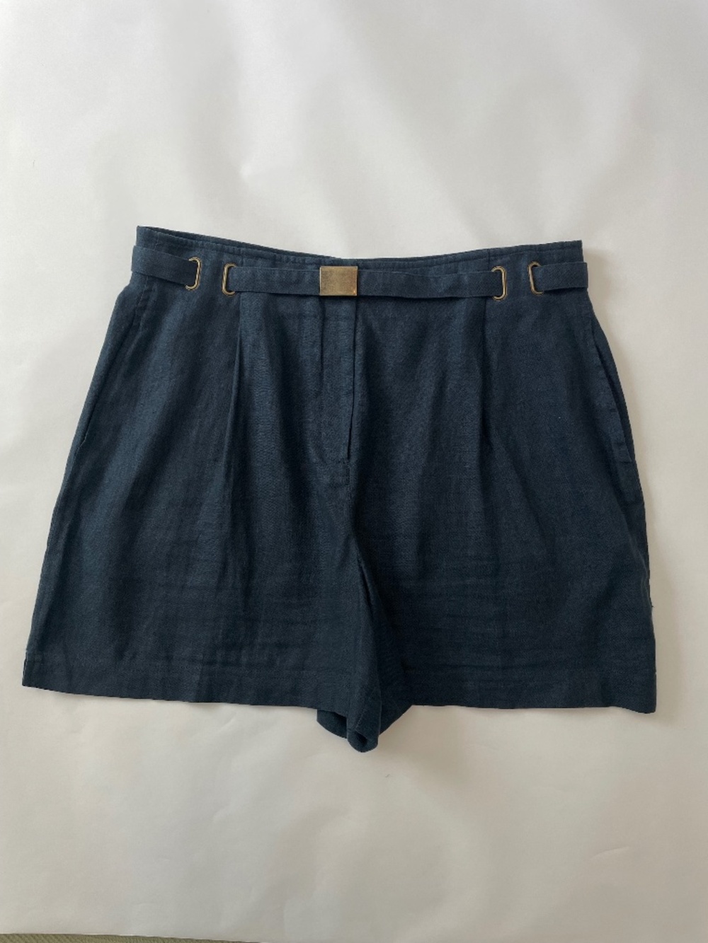 Emanuel Ungaro 100% Linen Belted Cargo Shorts, Navy Blue, Women's US 14, FR 48